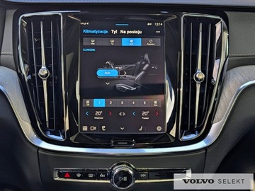 Volvo V60 II  Kombi Facelifting 2.0 B4 B 197KM 2025 Volvo V60 V60 B4B Ultra Dark 197KM, BLIS, ACC, Pan, zdjęcie 29
