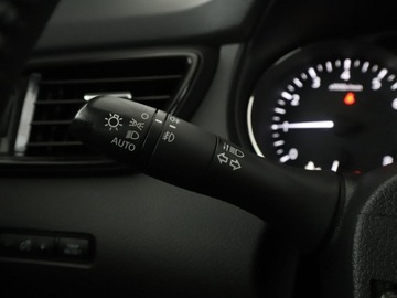 Nissan X-Trail III Terenowy Facelifting 1.3 DIG-T 158KM 2021 Nissan X-Trail Panorama Navi Czujniki parkowania, zdjęcie 32