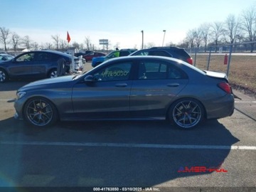 Mercedes Klasa C W205 2017 Mercedes-Benz Klasa C 2017 3.0L V6 Biturbo AMG C 43 4MATIC 3.0 Benzyna, zdjęcie 3