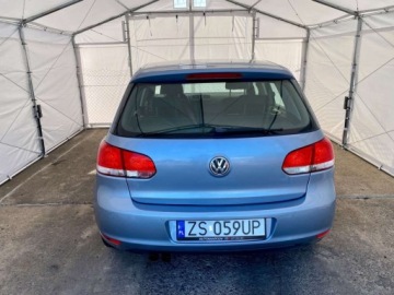 Volkswagen Golf VI Hatchback 5d 1.4 TSI 122KM 2009 Volkswagen Golf 1.4 Benzyna 122KM, zdjęcie 27