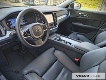 Volvo V60 II  Kombi Facelifting 2.0 B4 B 197KM 2025 Volvo V60 V60 B4 Benzyna, Plus Dark, Aktywny tempo, zdjęcie 23