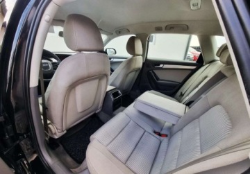 Audi A4 B8 Avant 2.0 TDI 120KM 2010 Audi A4 Avant Sliczna 2.0 TDI Bogata Wersja ORYGINAL Zadbana 2011r SERWIS, zdjęcie 13