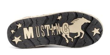 Buty damskie Mustang 1290-302-009 38