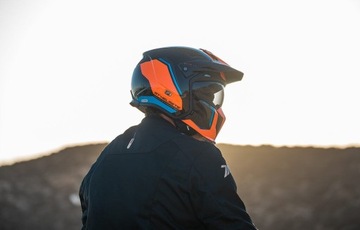 Мотоциклетный шлем MT Streetfighter SV S черный матовый XS