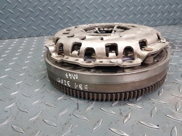 Комплект сцепления LUK двухмассовый нажимной диск BMW E90 318d 320d M47