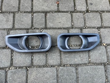 RAMKA HALOGENU OSŁONA OBRAMÓWKA PRAWA LEWA JEEP WRANGLER JL GLADIATOR