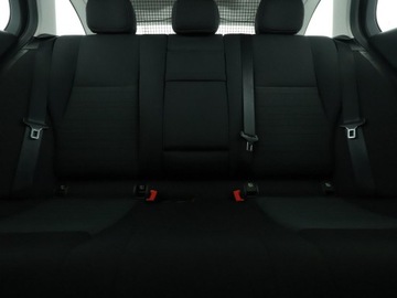 Mercedes Klasa C W205 Kabriolet Facelifting 1.5 200 184KM 2019 Mercedes C 200 FV23% mHEV automat full LED navi, zdjęcie 17