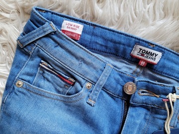 rurki TOMMY Jeans Hilfiger SOPHIE Skinny W24 XXS