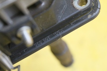 КАТУШКА ЗАЖИГАНИЯ A4 B5 1.8 B 058905105A