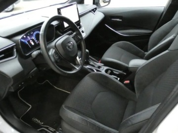 Toyota Corolla XII TS Kombi Facelifting 1.8 Hybrid 140KM 2025 Od ręki - Executive 1.8 Hybrid 140KM | Podgrzewane fotele!, zdjęcie 5