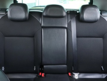 Citroen C4 II Hatchback 5d Facelifting 1.6 BlueHDi 100KM 2017 Citroen C4 1.6 BlueHDi, Navi, Klima, Klimatronic, zdjęcie 9