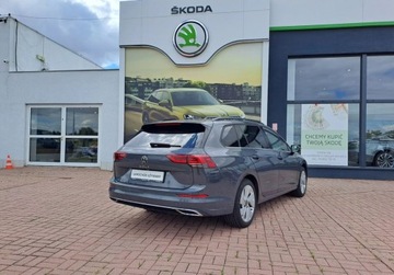 Volkswagen Golf VIII Variant 1.5 TSI 150KM 2021 Volkswagen Golf STYLE 1.5 TSI 150KM Czujniki Tempomat LED Clima ASO, zdjęcie 1