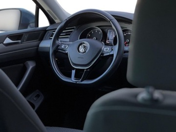 Volkswagen Passat B8 Limousine 1.4 TSI BlueMotion Technology 125KM 2017 Volkswagen Passat Limousine 1.4 TSI BMT 125 KM 6-biegowa manualna Salon Po, zdjęcie 13