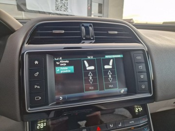 Jaguar XE Sedan 2.0 i4 180KM 2015 Jaguar XE Prestige Automat Xenon Ledy Navi, zdjęcie 26