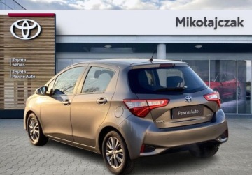 Toyota Yaris III Hatchback 5d Facelifting Hybrid 100KM 2017 Toyota Yaris Hybrid 100 Life Toyota Mikolajczak Leszno 1.5 Hybryda 100KM, zdjęcie 4