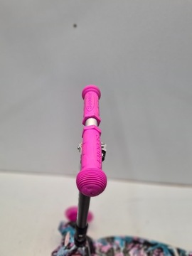 HULAJNOGA DZIECIĘCA TRÓJKOŁOWA CAROMA LED