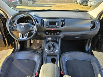 Kia Sportage III SUV 2.0 DOHC 163KM 2011 Kia Sportage 2.0 163 klimatronik, parktronik, zdjęcie 6