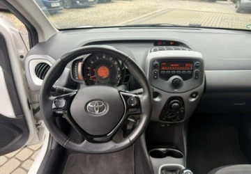 Toyota Aygo II Hatchback 3d Facelifting 1.0 VVT-i 72KM 2019 Toyota Aygo 1,0 72KM Klimatyzacja Benzyna 72KM, zdjęcie 14
