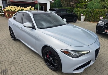 Alfa Romeo Giulia II Sedan Facelifting 2.0 Turbo 280KM 2023 Alfa Romeo Giulia 2,0 Benzyna 280 KM Q4 Veloce Ti Automat 4x4 GWARANCJA Za, zdjęcie 1