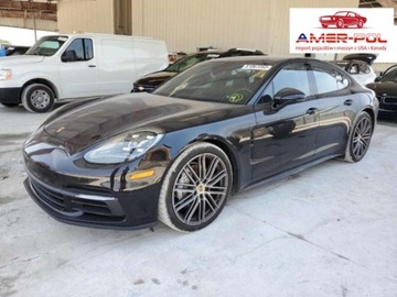 Porsche Panamera 2018, 3.0L, porysowany lakier