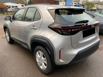 Toyota 2025 Od ręki - Comfort 1.5 Hybrid 116KM | Tempomat adaptacyjny!, zdjęcie 2