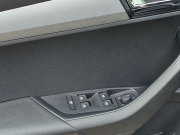 Skoda Karoq Crossover Facelifting 2.0 TDI SCR 115KM 2023 Skoda Karoq KameraACCGniazdo 230V Znaki Virtual Navi el.klapa 2.0 Diesel, zdjęcie 1