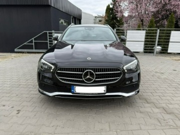 Mercedes Klasa E W213 Kombi Plug-in Facelifting 2.0 E300de 306KM 2022 Mercedes E 300 e Hybryda 50km na prądzie 2022, zdjęcie 6