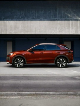 Volkswagen T-Roc I SUV Facelifting 1.5 TSI ACT 150KM 2026 Volkswagen T-Roc Wersja Style 1.5 eTSI 150 KM DSG, zdjęcie 15