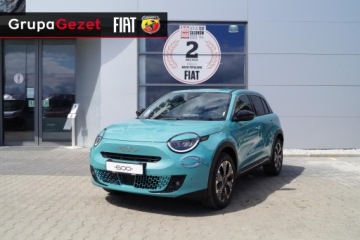 Mercedes 2025 Fiat 600 Hybrid La Prima 1.2 110 KM0