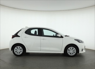 Toyota Yaris IV Hatchback 1.0 VVT-i 72KM 2022 Toyota Yaris 1.0 VVT-i, Salon Polska, Serwis ASO, zdjęcie 5