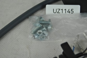 Номерной знак Монтажный кронштейн Указатели поворота В комплекте