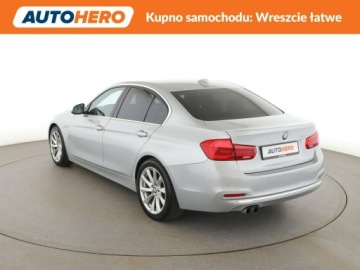 BMW Seria 3 F30-F31-F34 Limuzyna Facelifting 2.0 330e 252KM 2016 BMW 330 phev led automat pdc navi skóra luxury, zdjęcie 3