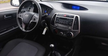 Hyundai i20 I Hatchback 5d Facelifting 1.2 DOHC 85KM 2014 Hyundai i20 Hyundai i20 1.25 Style 1.2 Benzyna 85KM, zdjęcie 26