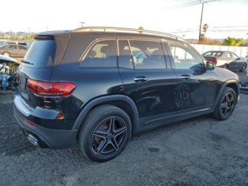 Mercedes GLB 2023 Mercedes-Benz GLB 250 2023 2.0 Benzyna 221KM, zdjęcie 3