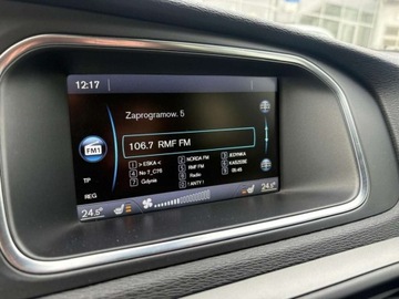 Volvo V40 II Hatchback 1.6 T3 150KM 2013 Volvo V40 1.6 benzyna150KM KineticGrzane foteleGrzana szybaSerwis ASOSalon, zdjęcie 14