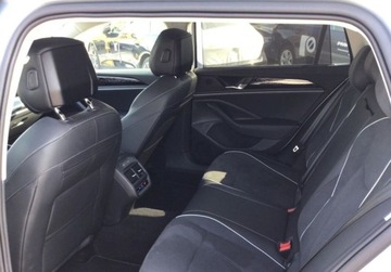 Volkswagen Passat B8 Variant Facelifting 1.5 TSI EVO 150KM 2024 Volkswagen Passat Elegance, ACC, Podgrzewana kierownica, GPS,Kamera,ergoAc, zdjęcie 6