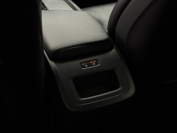 Volvo XC60 II 2022 Volvo XC 60 Core / Hak / Kamera cofania / CarPlay/, zdjęcie 12