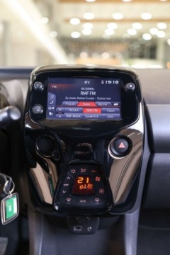 Toyota Aygo II Hatchback 3d Facelifting 1.0 VVT-i 72KM 2021 Toyota Aygo 1.0 VVT-i Black Edition X-shift Benzyna 72KM, zdjęcie 19