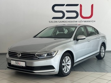 Volkswagen Passat B8 Limousine 1.6 TDI BlueMotion Technology 120KM 2017 Volkswagen Passat 120KM Comfortline LED Salon PL 1rej. 2018 SSU 1.6