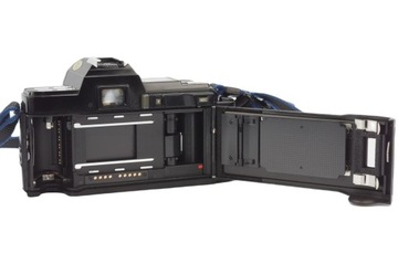 MINOLTA 7000 AF – бронированный аналог для любых погодных условий