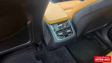 Volvo XC90 II SUV 2.0 T6 320KM 2018 Volvo XC 90 Miski przebieg bogata wertsja 2.0 Benzyna 320KM, zdjęcie 27