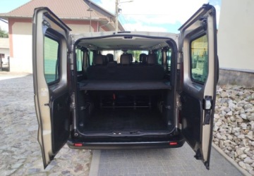 Renault Trafic III 2020 Renault Trafic 9 osobowyNadmuchy na tylSalon PLZadbanyL2H1Gwarancja, zdjęcie 31