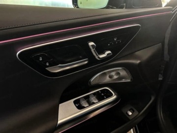 Mercedes Klasa E W214 Sedan 2.0 220d 197KM 2025 E Klasa 220 d 4-Matic AMG 2.0 (197KM) 2025, zdjęcie 13