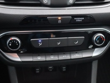 Hyundai i30 III Wagon Facelifting 1.5 DPI 110KM 2020 Hyundai i30 1.5 DPI, Salon Polska, Serwis ASO, zdjęcie 12