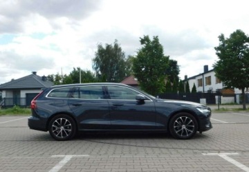 Volvo V60 II  Kombi 2.0 D3 150KM 2019 Volvo V60 z Gwarancja Model 2020r 2.0 Diesel 150KM, zdjęcie 29
