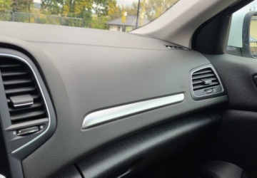 Renault Megane IV GrandCoupe Facelifting 1.3 TCe 140KM 2021 Renault Megane I rej. 2022GrandCoupeIntens140 KMTCeSalon PLGwarancja produ, zdjęcie 16