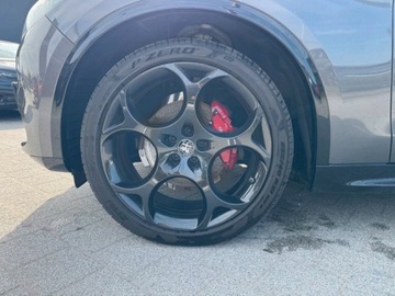 Alfa Romeo Stelvio SUV Facelifting 2023 2.0 GME Turbo 280KM 2025 ALFA ROMEO Stelvio Veloce Q4 Suv 2.0 (280KM) 2025, zdjęcie 5