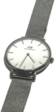 Женские часы Daniel Wellington Classic 32 мм