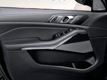 BMW X5 G05 SUV Facelifting 3.0 30d 298KM 2026 BMW X5 xDrive30d Sport Suv 3.0 (298KM) 2026, zdjęcie 12