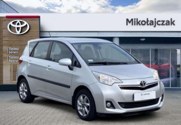 Toyota Verso-S 1.33 Dual VVT-i 99KM 2011 Toyota Verso S 1.33 Premium Salon PL Bezwypadkowy Toyota Mikolajczak Le, zdjęcie 4